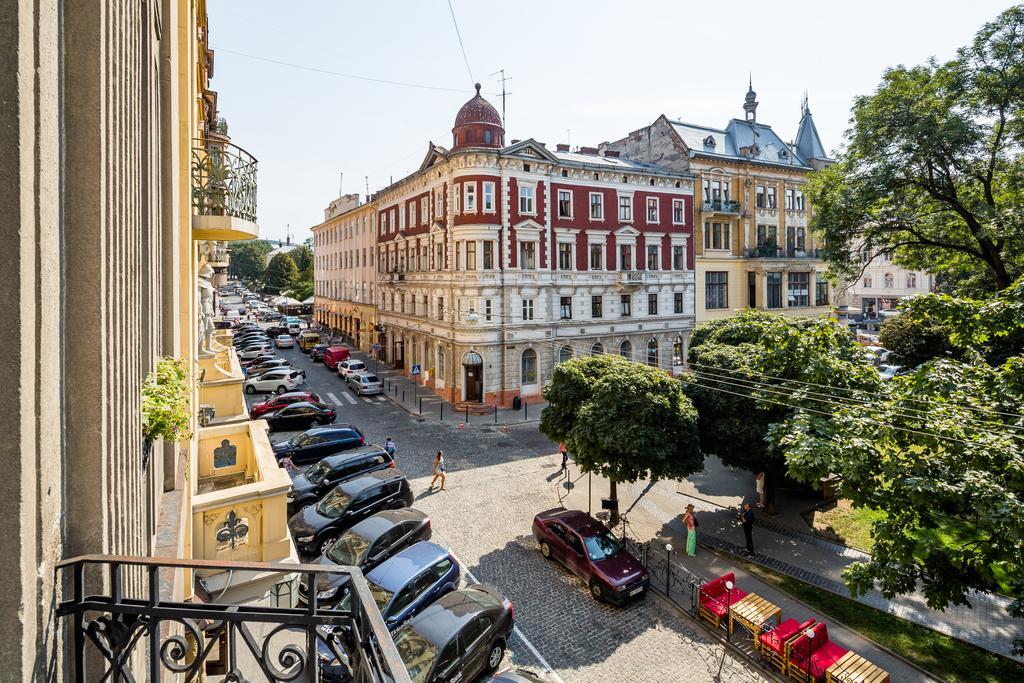 Apartments On Valova 9 Lviv Extérieur photo