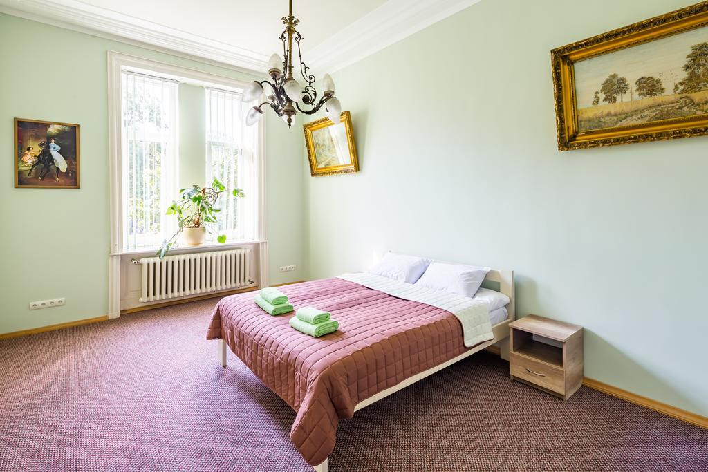 Apartments On Valova 9 Lviv Extérieur photo