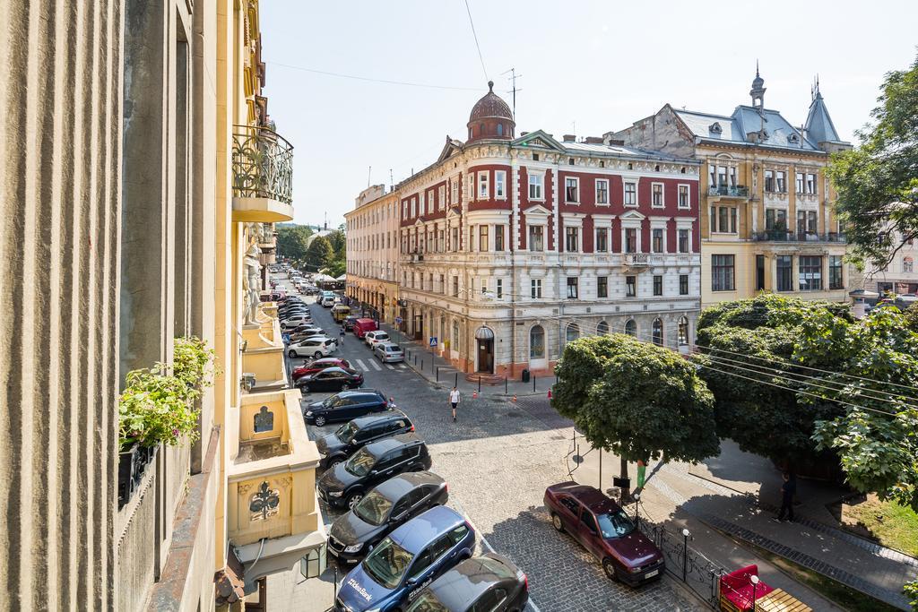 Apartments On Valova 9 Lviv Extérieur photo
